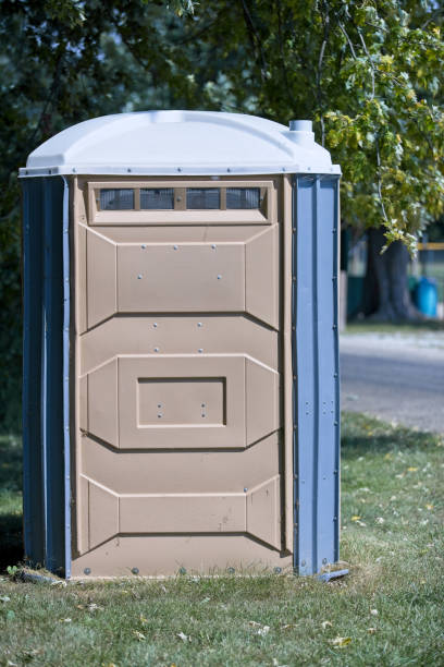 Best Luxury portable toilet rental  in Fox River Grove, IL